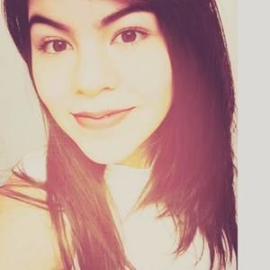 Meet your Posher, Vanesa